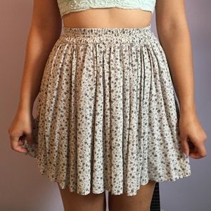 floral brandy melville skirt